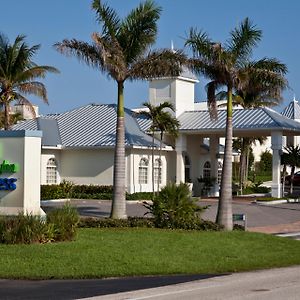 Holiday Inn Express- North Palm Beach And Ihg Hotel